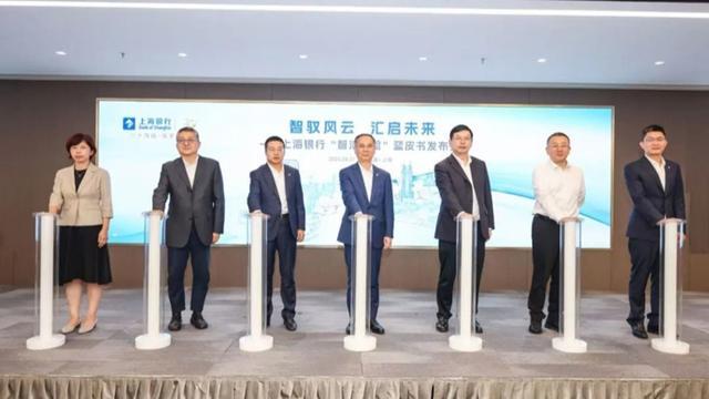 金融市场形势与企业避险实务_外汇价格匹配_全球经济金融环境复杂局势